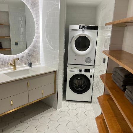 Suite Deluxe Au Carre Cathedrale En Hypercentre Saint Denis מראה חיצוני תמונה
