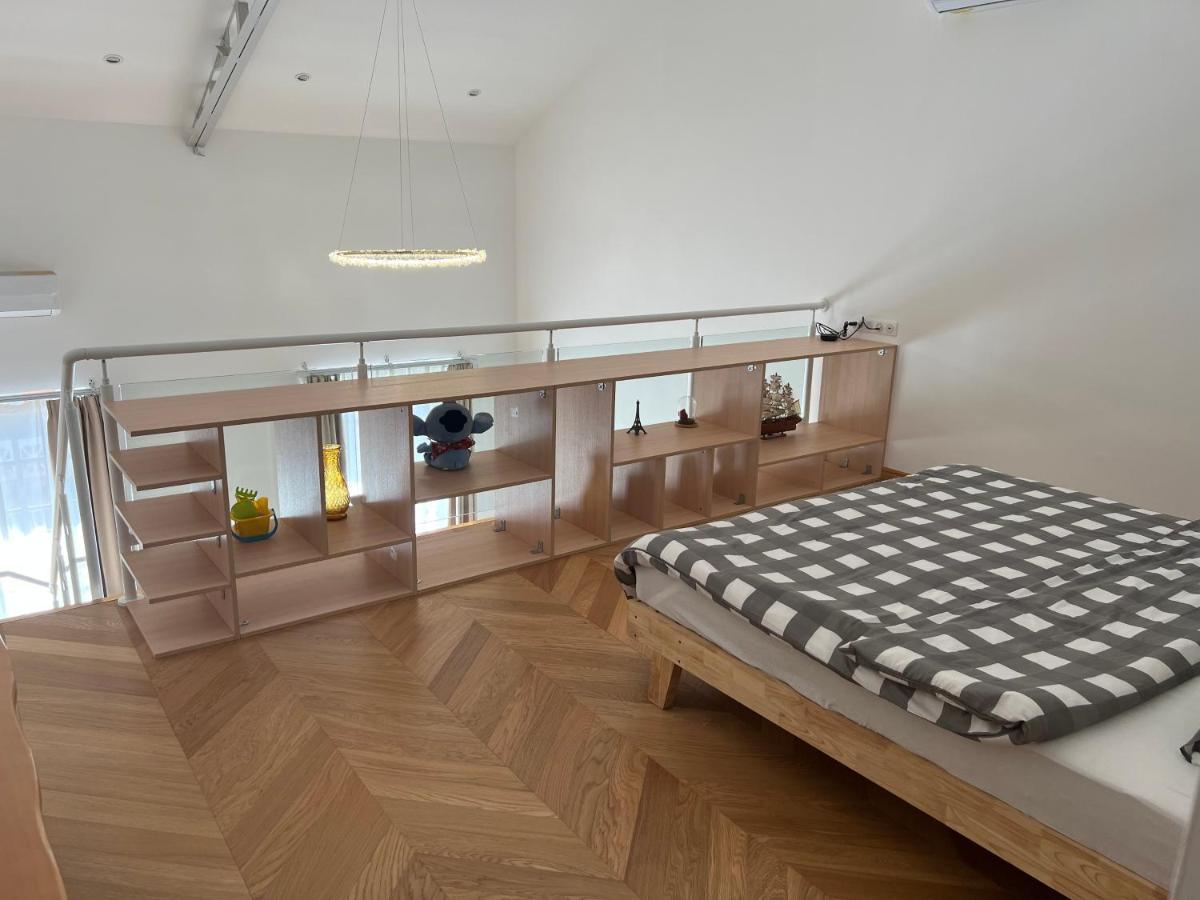 Suite Deluxe Au Carre Cathedrale En Hypercentre Saint Denis מראה חיצוני תמונה
